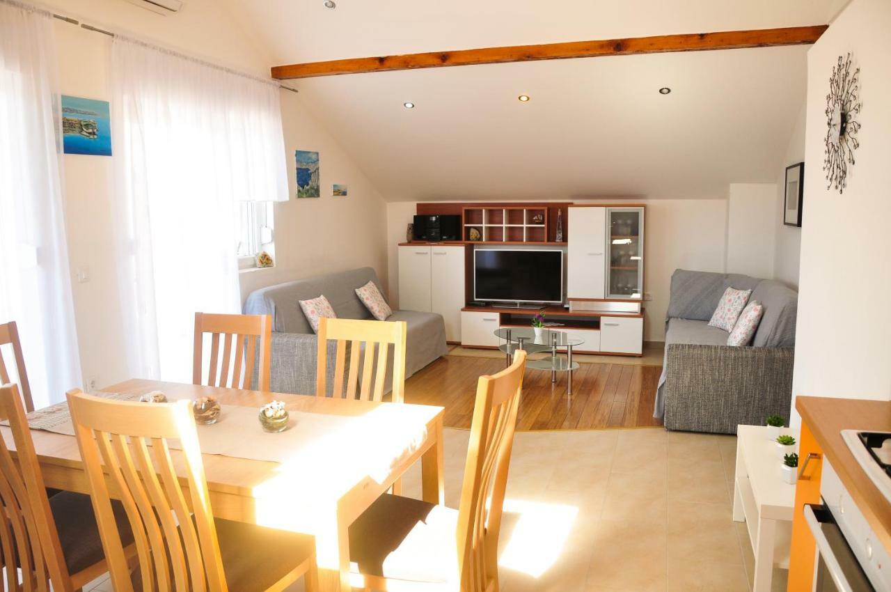 Rustic Apartment Mariva Ljubač Dış mekan fotoğraf